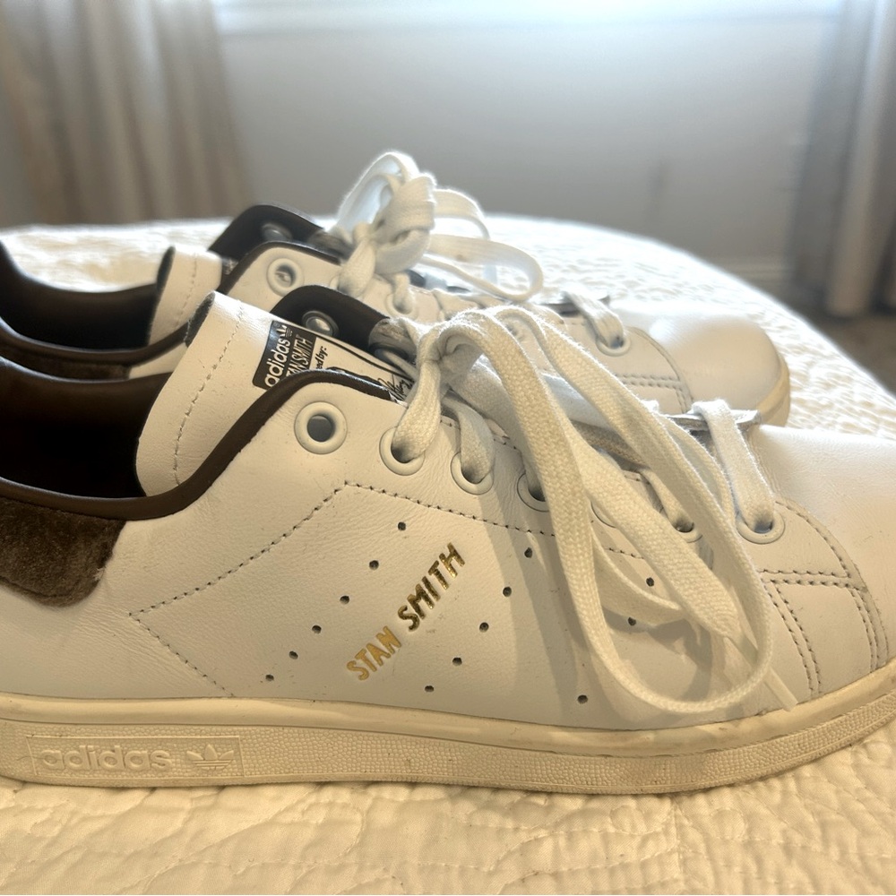 Adidas Stan Smith White and Gold Sneakers